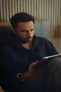 S1 E29