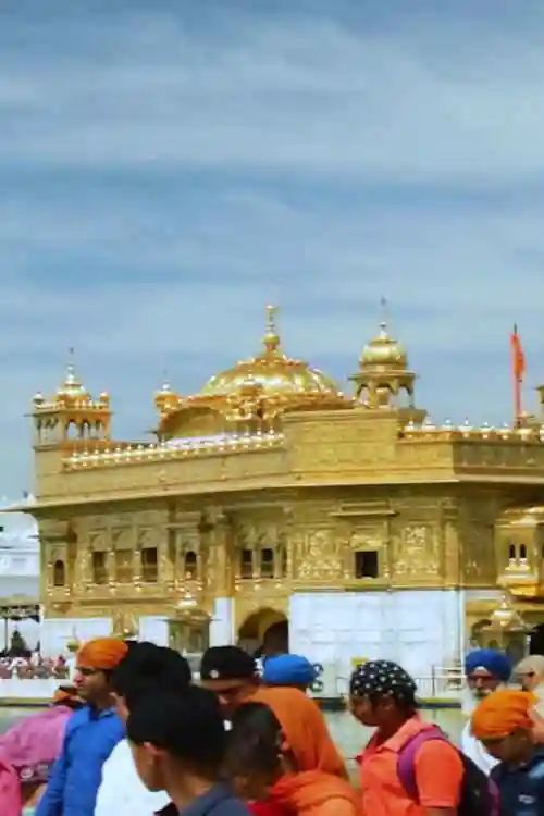 E1.2 Golden Temple - Yaha Sab Aa sakte hai