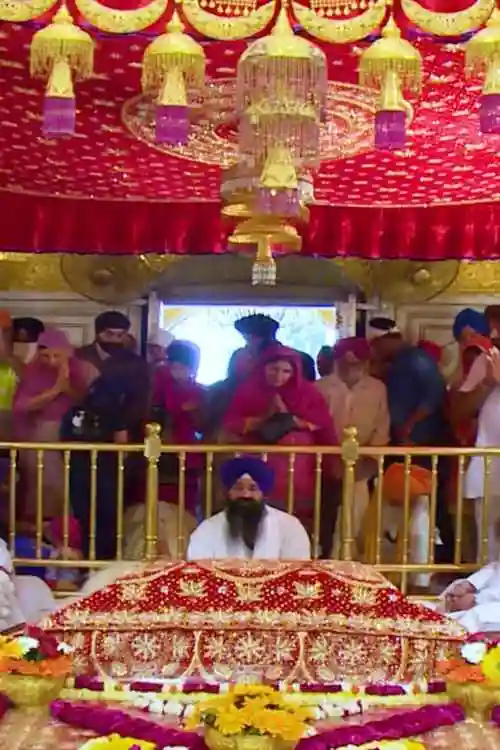 E1.3 Golden Temple - Last of the Guru