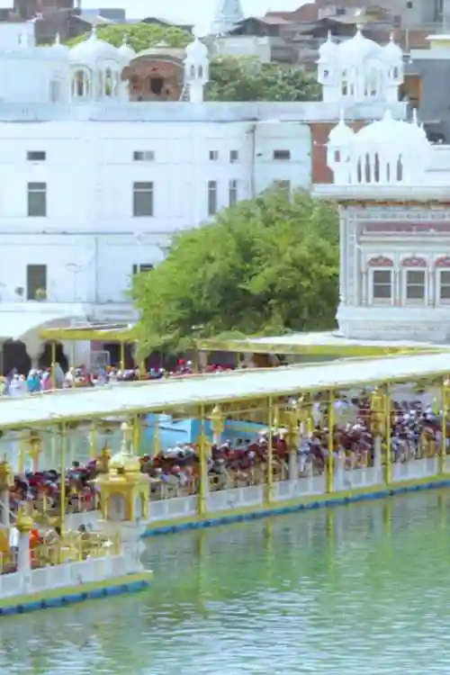 E1.4 Golden Temple - Heart of Amritsar
