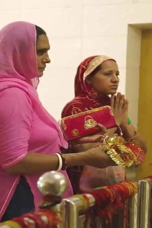 E2.5 Brahma Temple - Savitri Devi Ka Mandir