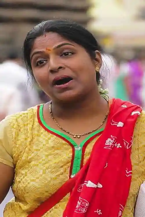 E5.2 Mahalaxmi - Maa ke Bhakt