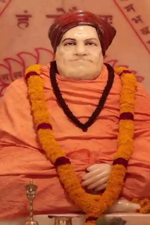 E4 Pitambara Peeth - Peeth ke anya devta